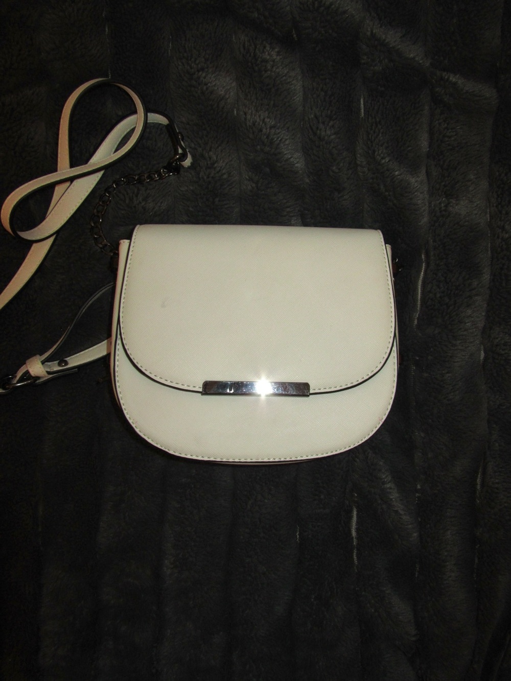 White Crossbody Saddle Bag with Silver Accent